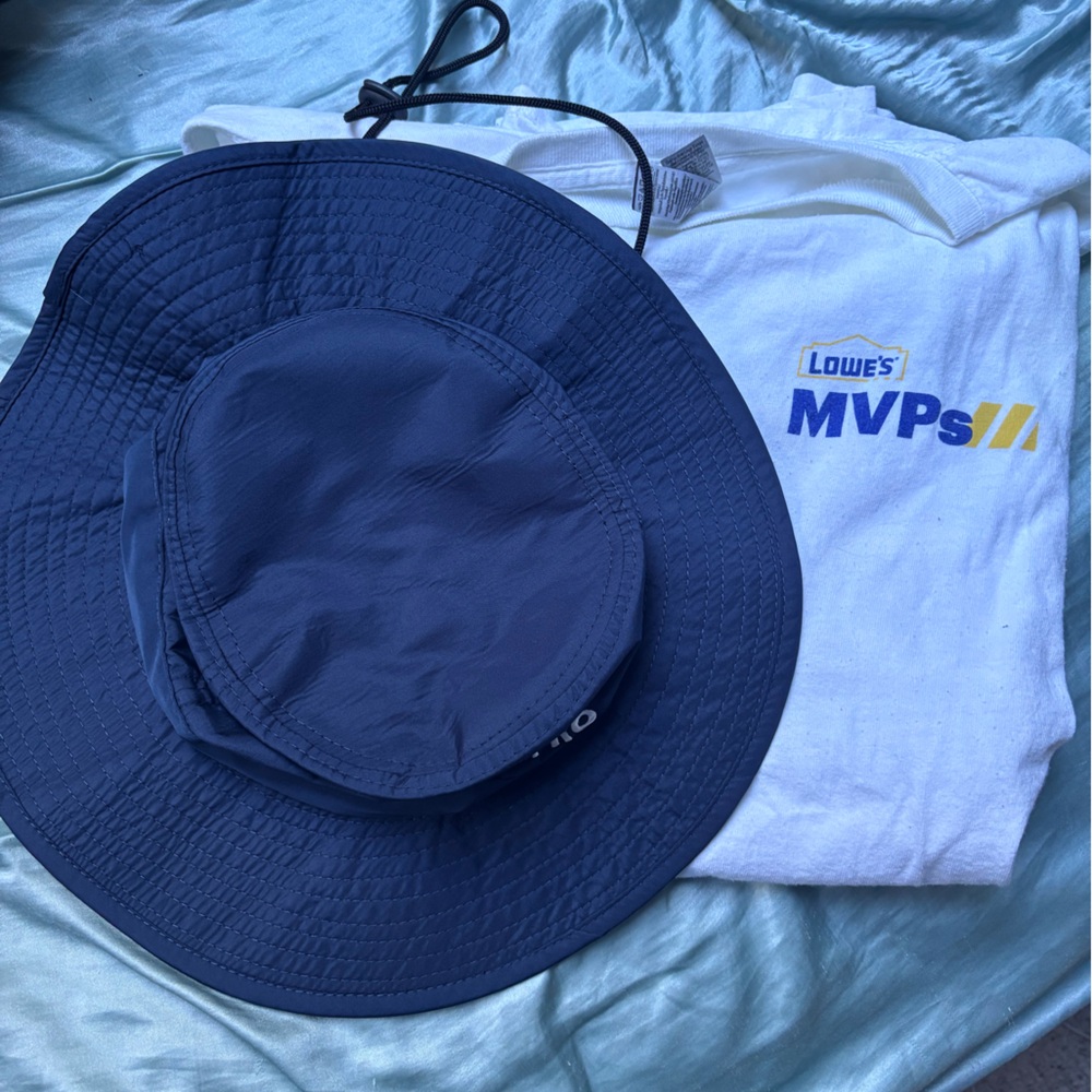 Lowe’s pro bucket hat & t shirt bundle